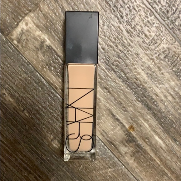 Other - NARS natural radiant long wear foundation